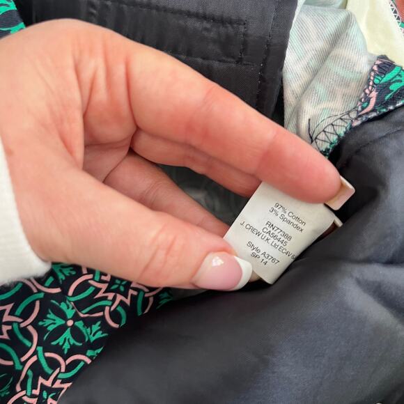 J. Crew Green & Pink Print Campbell Cropped Trouser Pants Size 10 - Picture 3 of 3